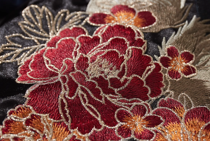 Minimalist Fashion for Modern Living